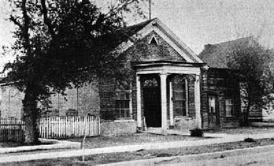 First school building was built at 421 Court Street in 1870.
