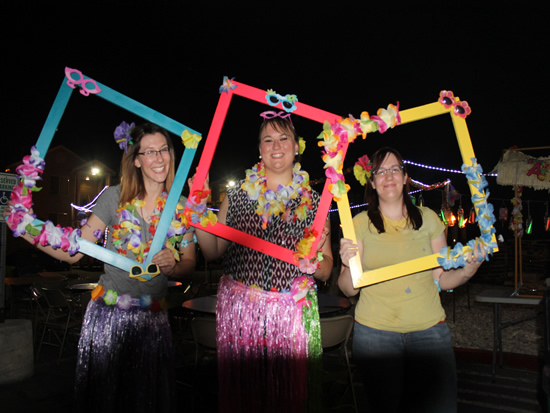Luau Students